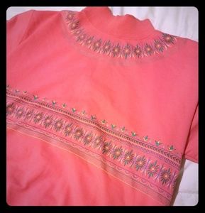 Amazing 80s or 90s pink vintage sweatshirt